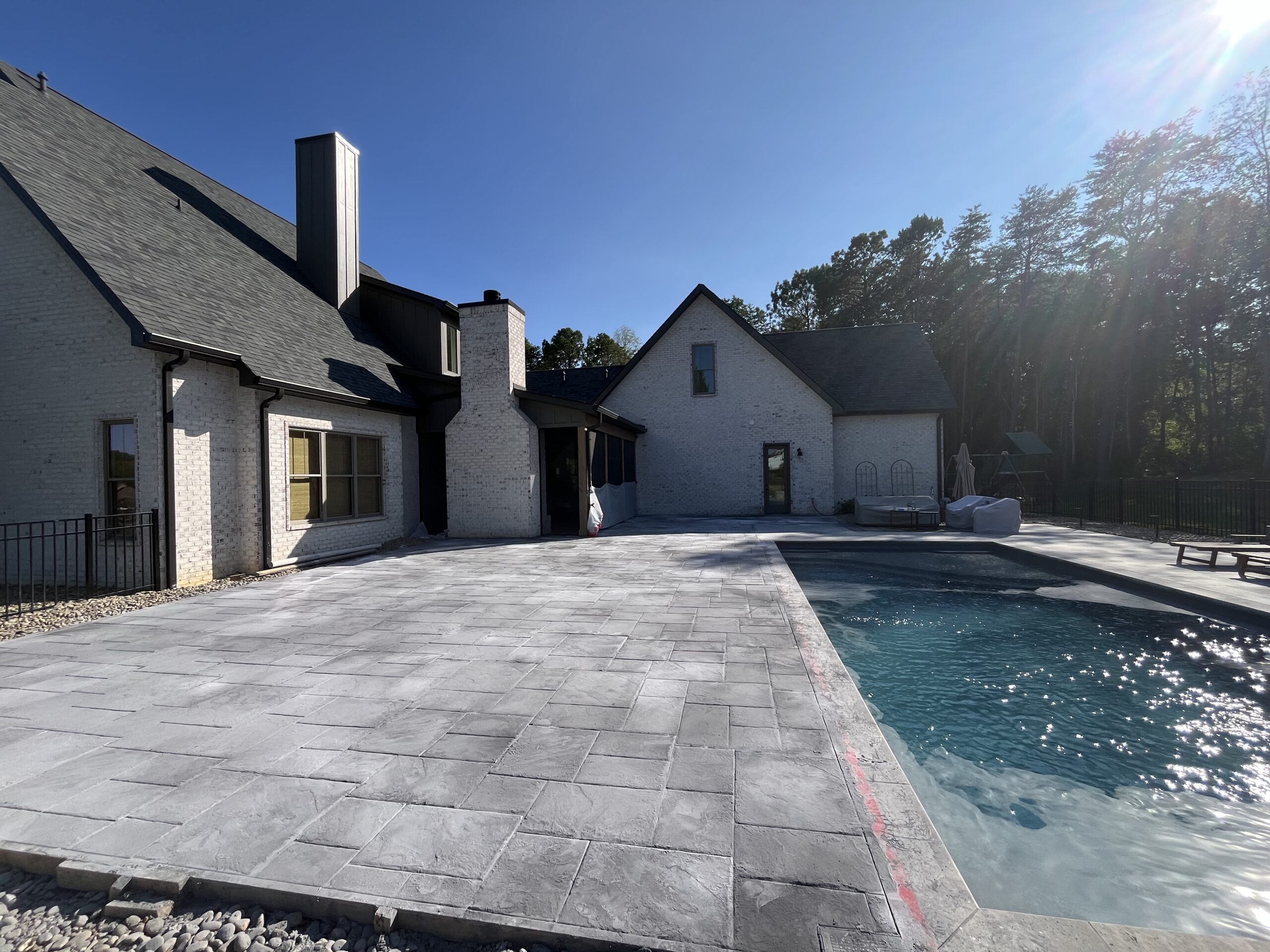 20240910_211050456_iOS